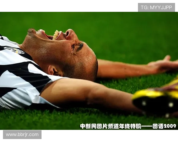 聚焦全球赛场风云打造权威体育资讯新平台实时报道热点赛事动态 - 副本 (3) - 副本