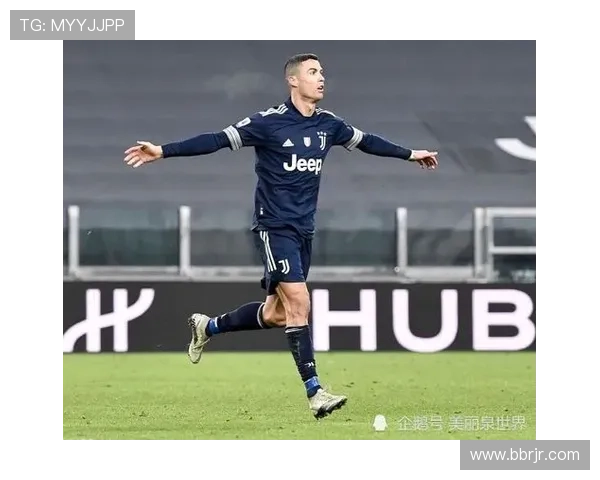 C罗连续进球助尤文力克AC米兰重返积分榜前列 - 副本