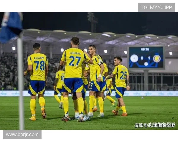 亚冠比赛精彩纷呈高清直播全程呈现让你不容错过的足球盛宴 - 副本 - 副本